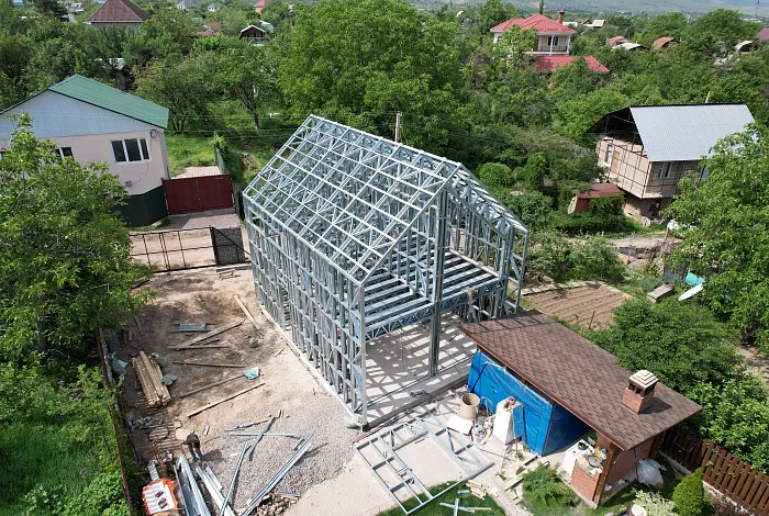 Каркас жилого дома в стиле барнхаус из ЛСТК APROFIL в Алматинской области