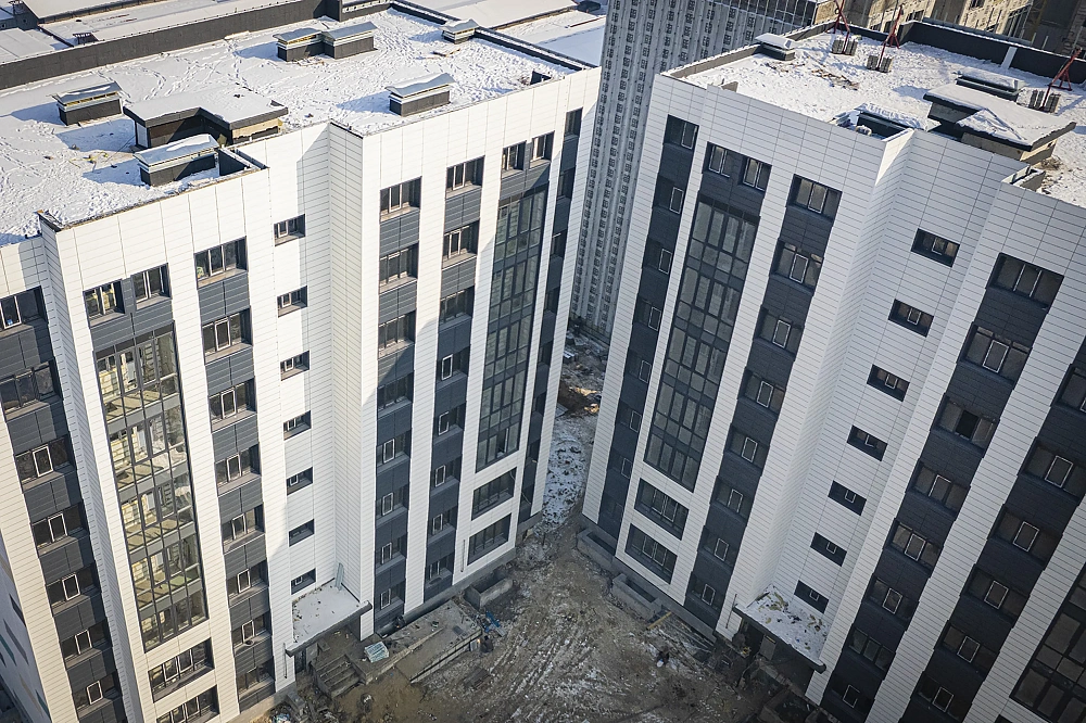 Линеарные панели APROFIL в облицовке жилого комплекса «Ожет» в Алматы