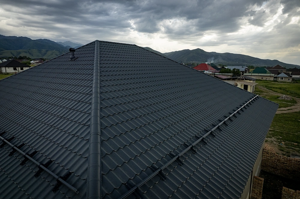 Металлочерепица SUPER MONTERREY APROFIL для частного дома в Алматинской области (Кызылкайрат)